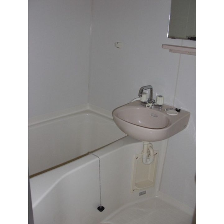 OCTETアオヤマの風呂