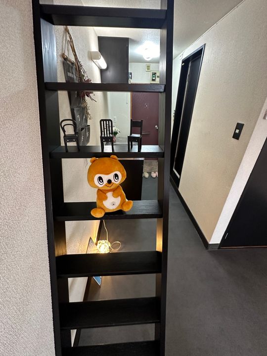 コンソラトゥール竜王IIの居間