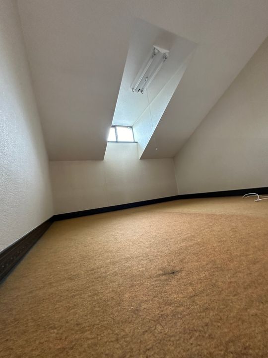 コンソラトゥール竜王IIの居間