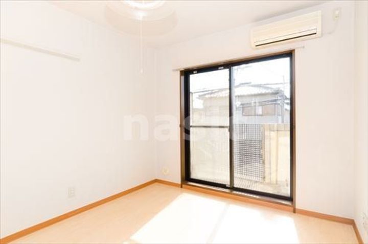 スチューデントハイツ昭和の居間