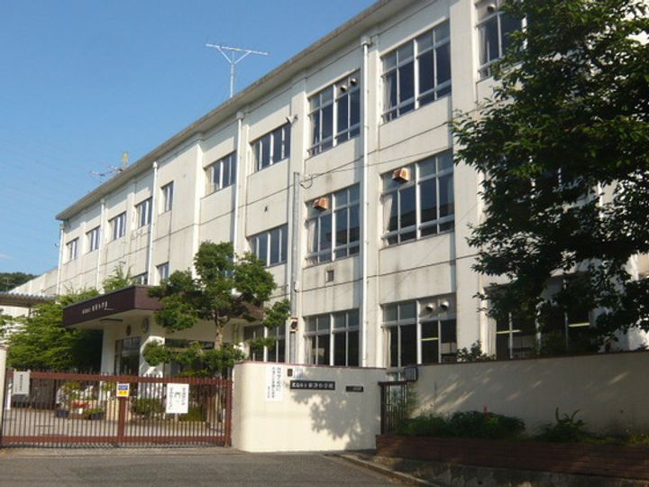 フレグランス中山上の周辺