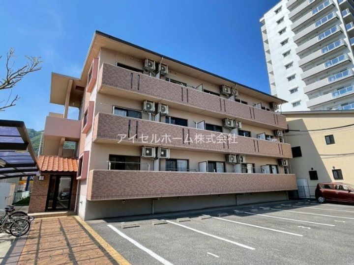 広島県呉市広古新開7(マンション)の賃貸物件の外観