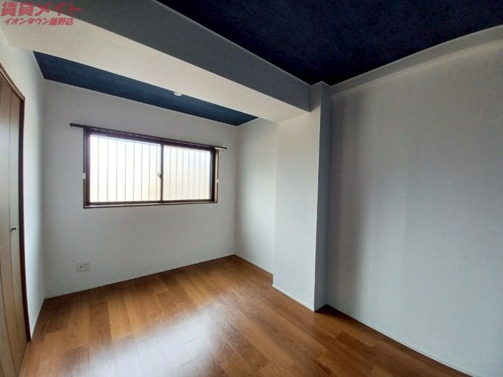 クレストールサカクラの内装