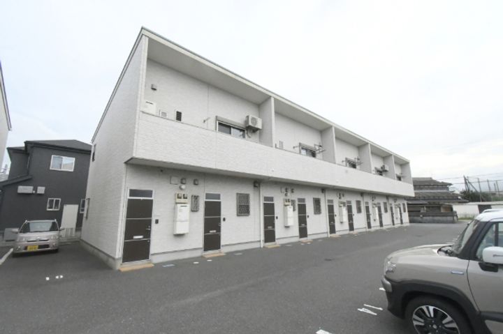 ルネス若園の外観