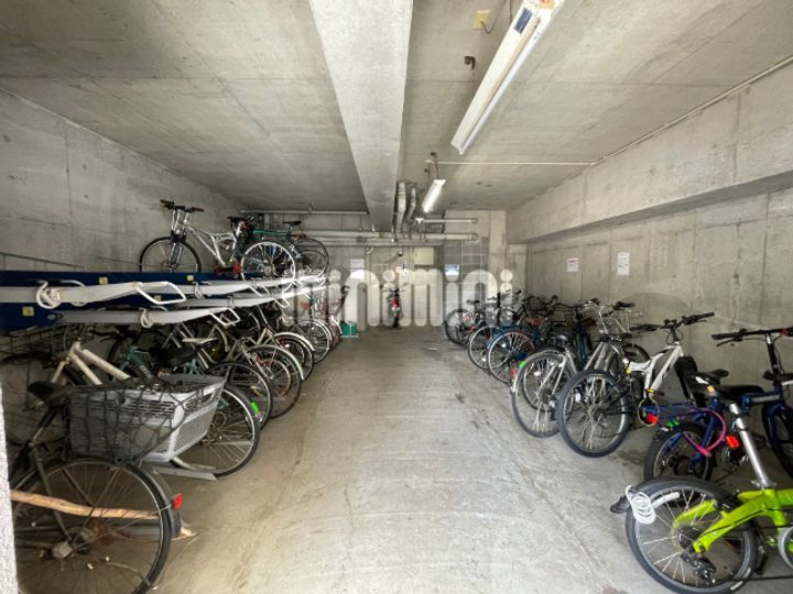 エンブル・セレス常磐町の地図