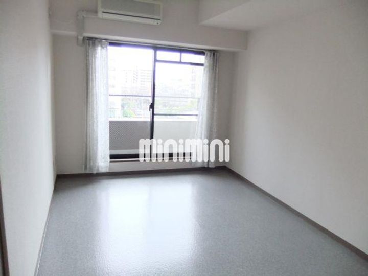 エンブル・セレス常磐町の居間