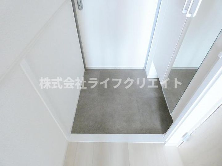 東京都八王子市元本郷町1(マンション)の賃貸物件の玄関