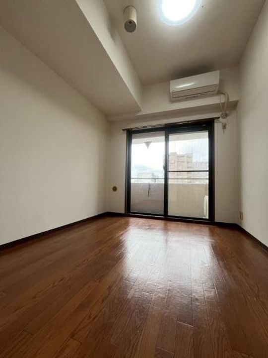 ポートハイム弘明寺第3の居間