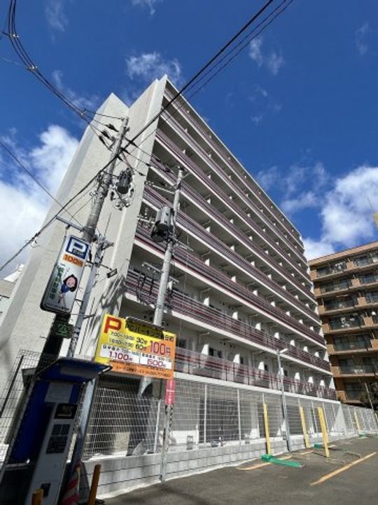 トゥールタ春日町の外観