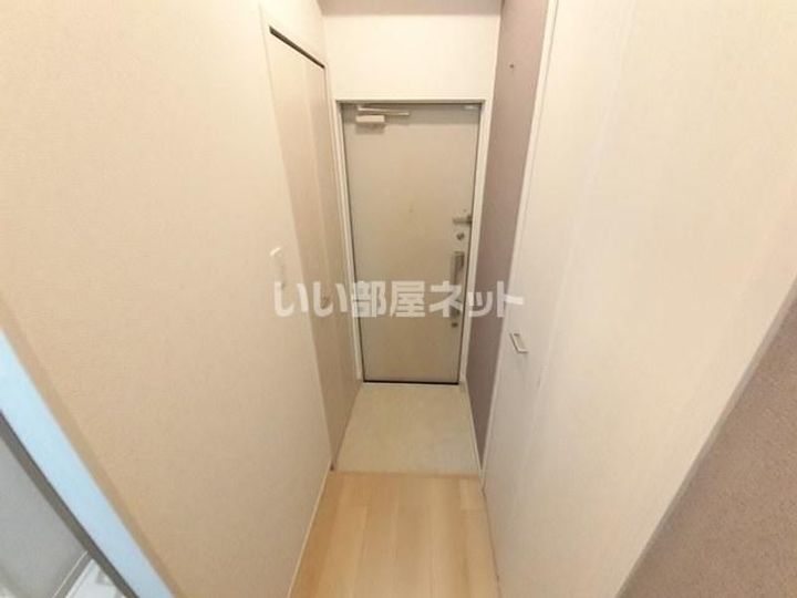 大阪府枚方市茄子作北町(アパート)の賃貸物件の玄関