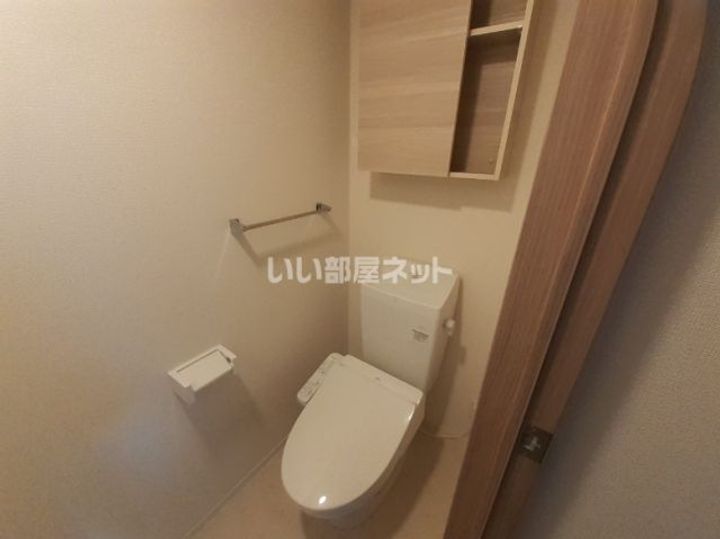 兵庫県伊丹市荻野5(アパート)の賃貸物件の内装