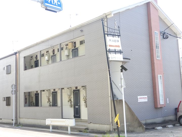 長崎県西彼杵郡長与町高田郷(アパート)の賃貸物件の外観