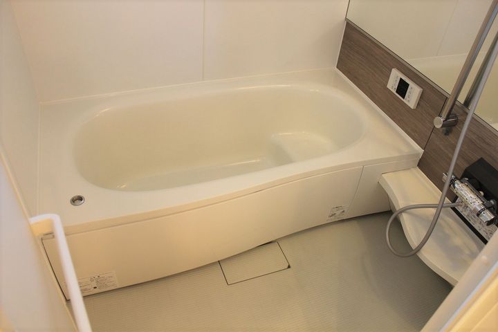 愛知県あま市篠田稲荷(アパート)の賃貸物件の風呂