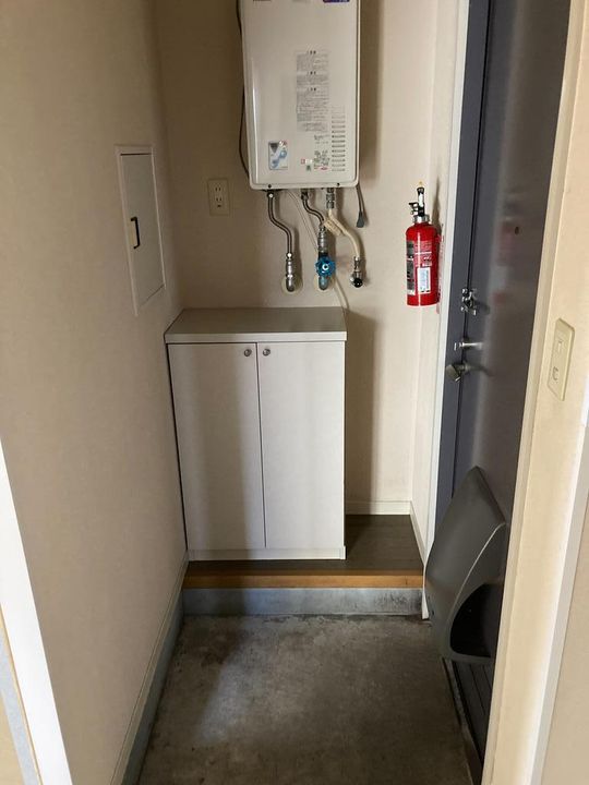 ヴィレッジ花みずきIIAの玄関