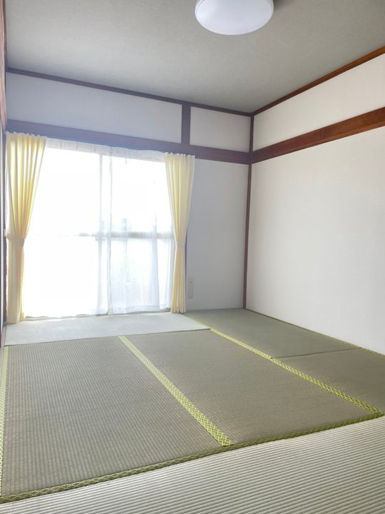 竹の内アパートの居間