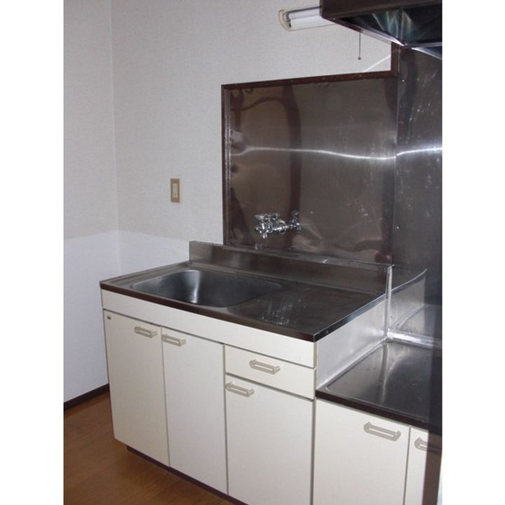 コーポAKIのキッチン