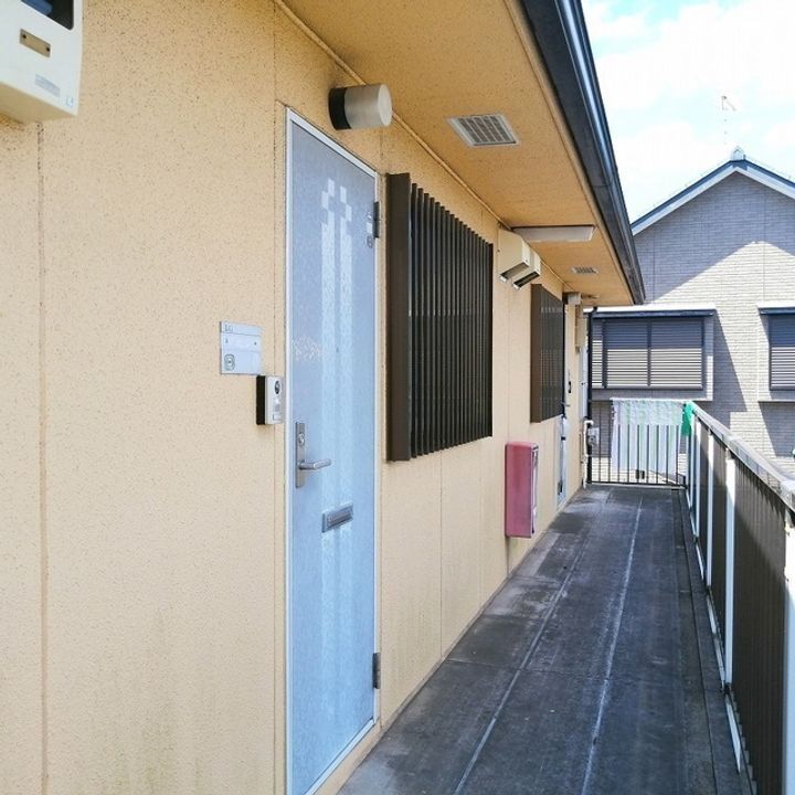 ファミーユいしのの地図