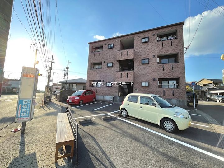 サンハイツ大明の外観