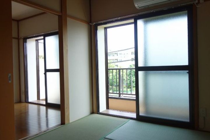 第2竹雪コーポの居間