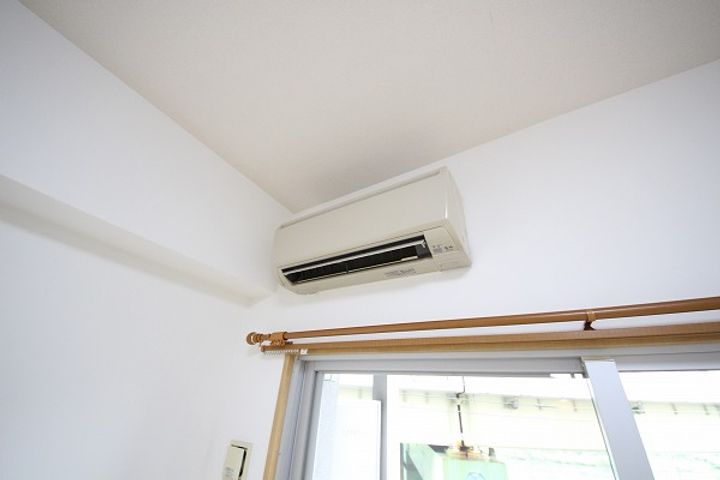 リード大手町の内装