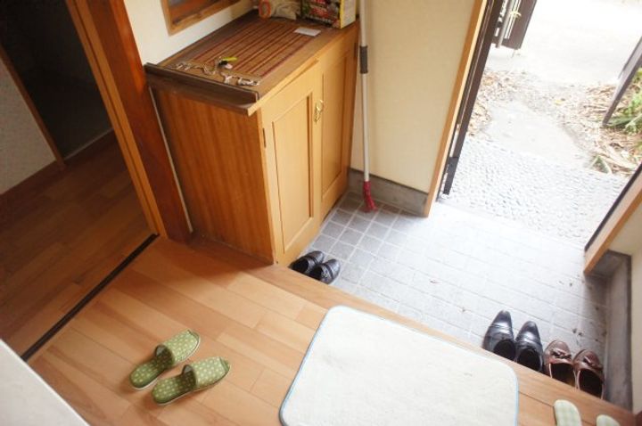 群馬県高崎市宮元町(一戸建)の賃貸物件の玄関