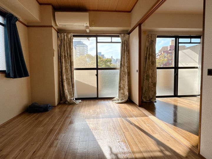 リバーサイド杉岡の内装