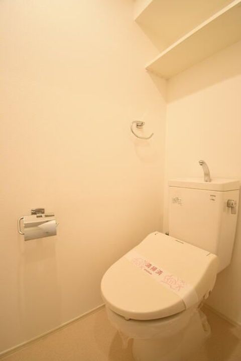 カレント茶屋が坂の内装