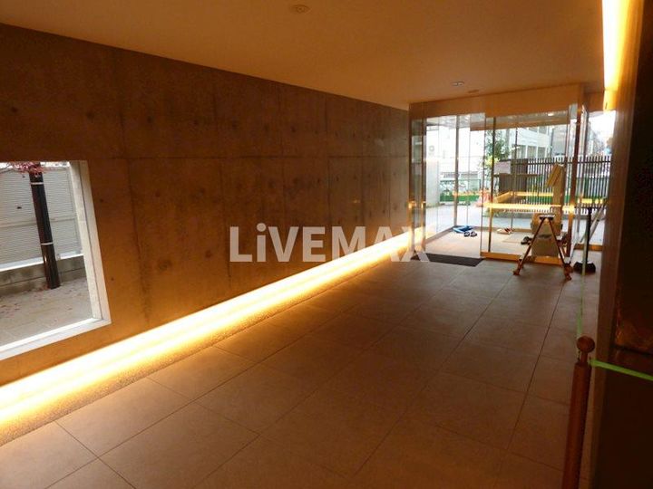 シーフォルム東新宿IIの地図