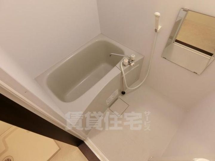 アイカーサ富小路の風呂