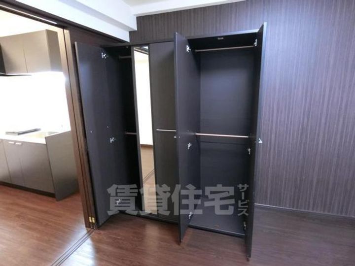 アイカーサ富小路の内装