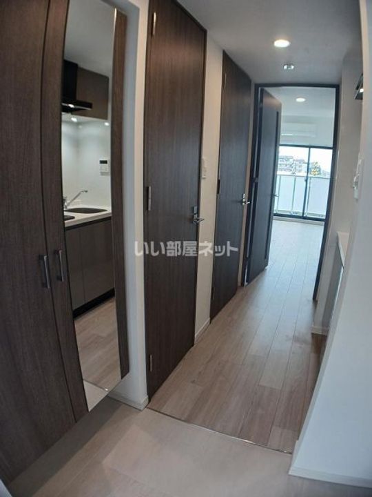 S-RESIDENCE堺浜寺broadの玄関