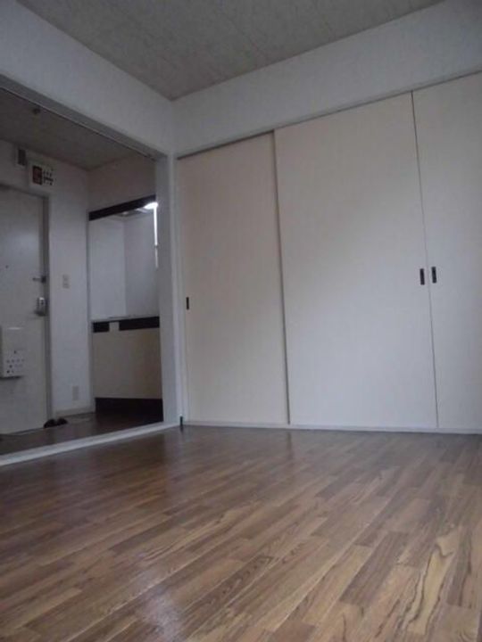 イヅメハイツの内装