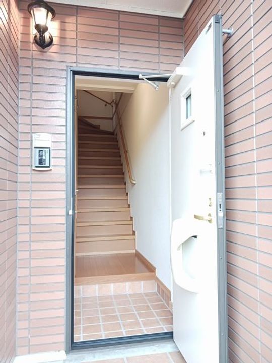 福島県二本松市藤之前(アパート)の賃貸物件の玄関