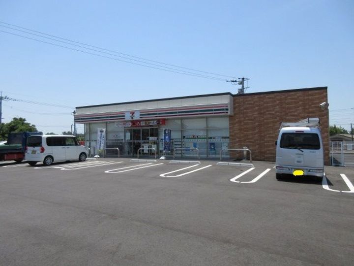 グレイスミヤビBの周辺