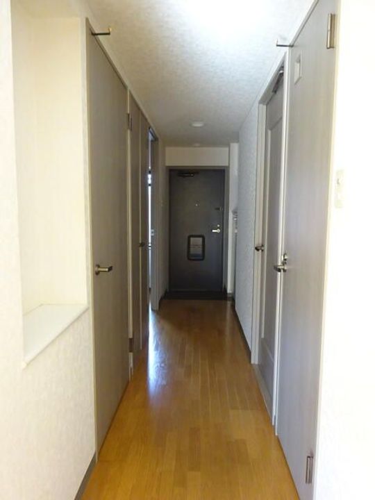 カームコートの玄関