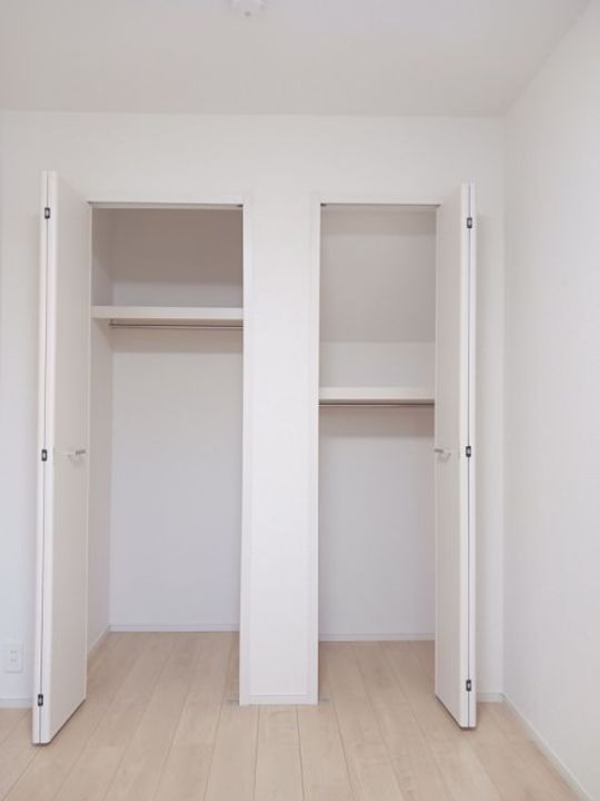 ニシキレーベンIIの内装