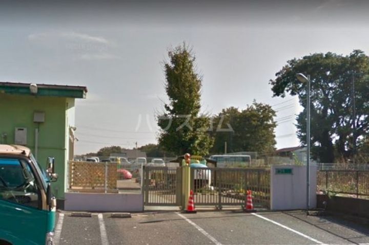 リヴェールの周辺