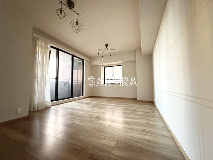 アルス横浜台町の居間