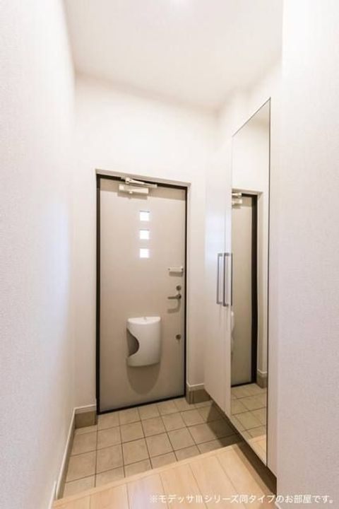 ル・ソレイユの玄関