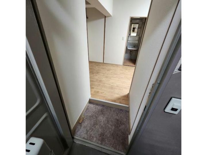 光洋ハイツの玄関