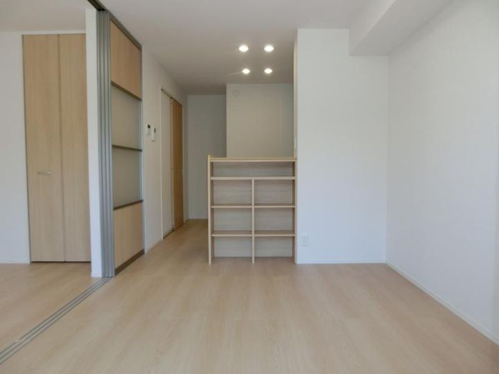 ネオ・アコールの居間