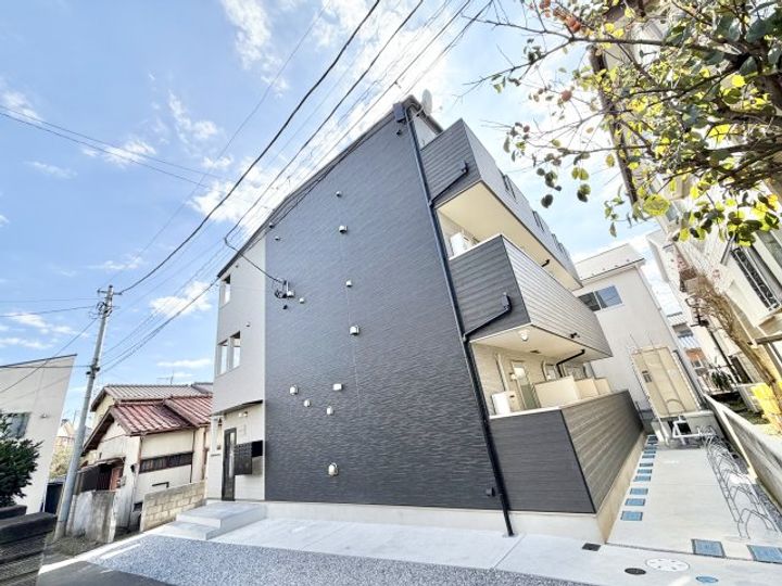 千葉県四街道市和良比(マンション)の賃貸物件の外観