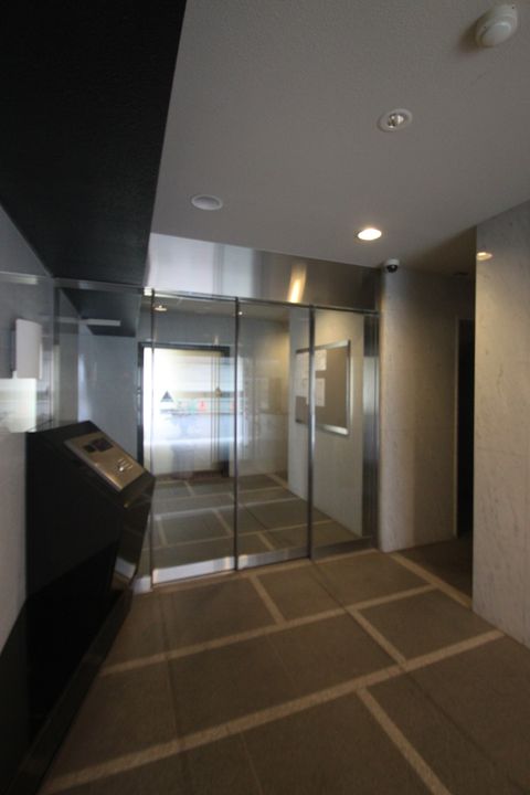 東京都千代田区神田多町2(マンション)の賃貸物件の地図