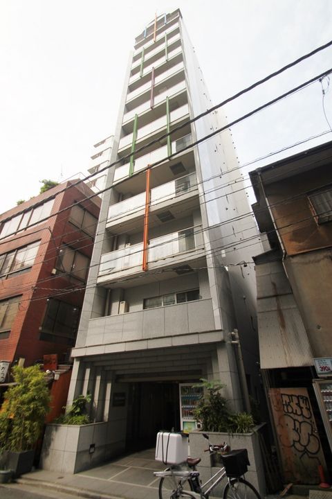 東京都千代田区神田多町2(マンション)の賃貸物件の外観