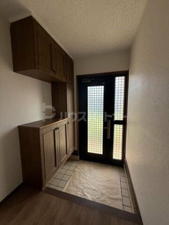 千葉県柏市あけぼの4(一戸建)の賃貸物件の玄関