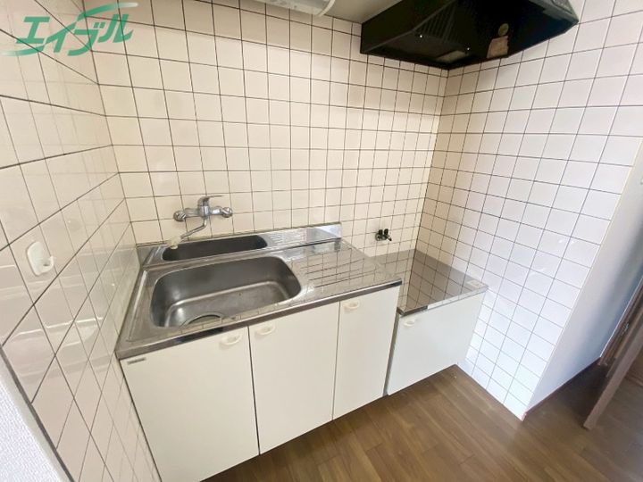 三重県四日市市尾平町(一戸建)の賃貸物件のキッチン