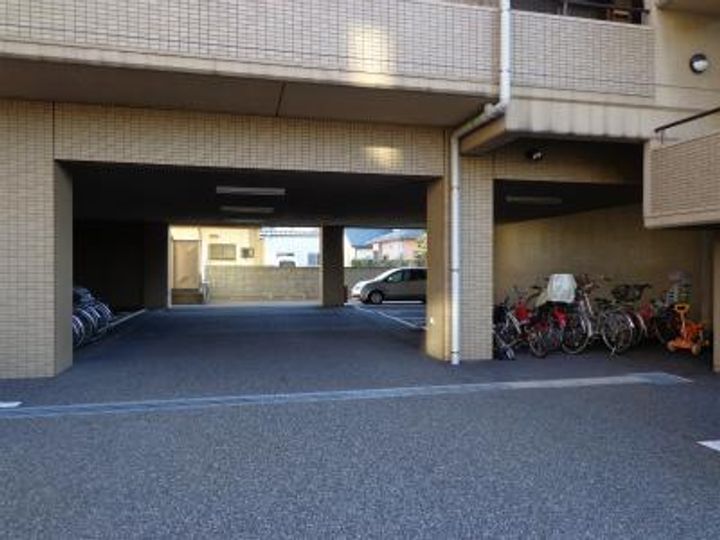 アスティオン東中島の地図