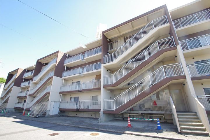 クロノス26大分下郡A・Bの外観