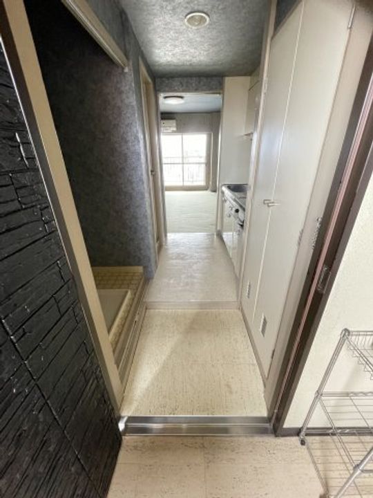 シティパレス本町の玄関