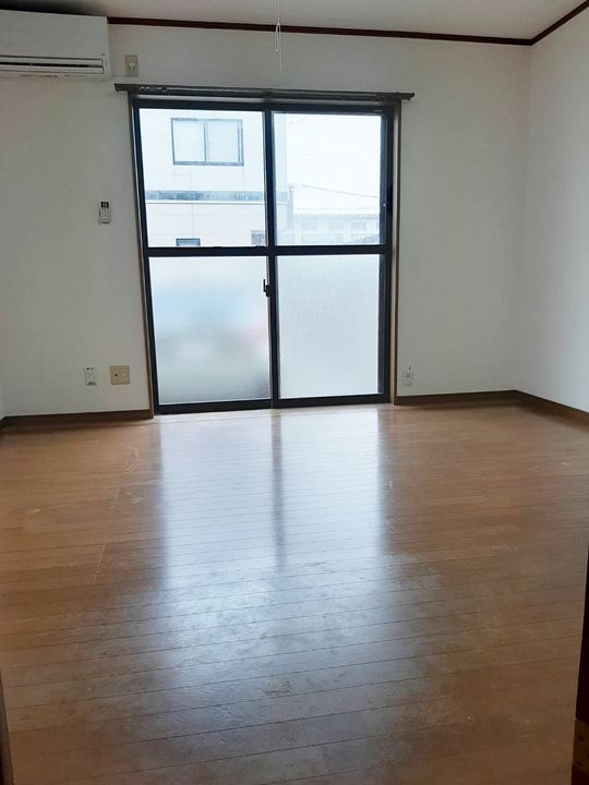 新潟県新潟市中央区鳥屋野2(一戸建)の賃貸物件の居間